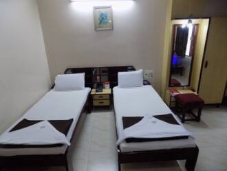 Hotel Amir Gandhibagh, Nagpur 3
